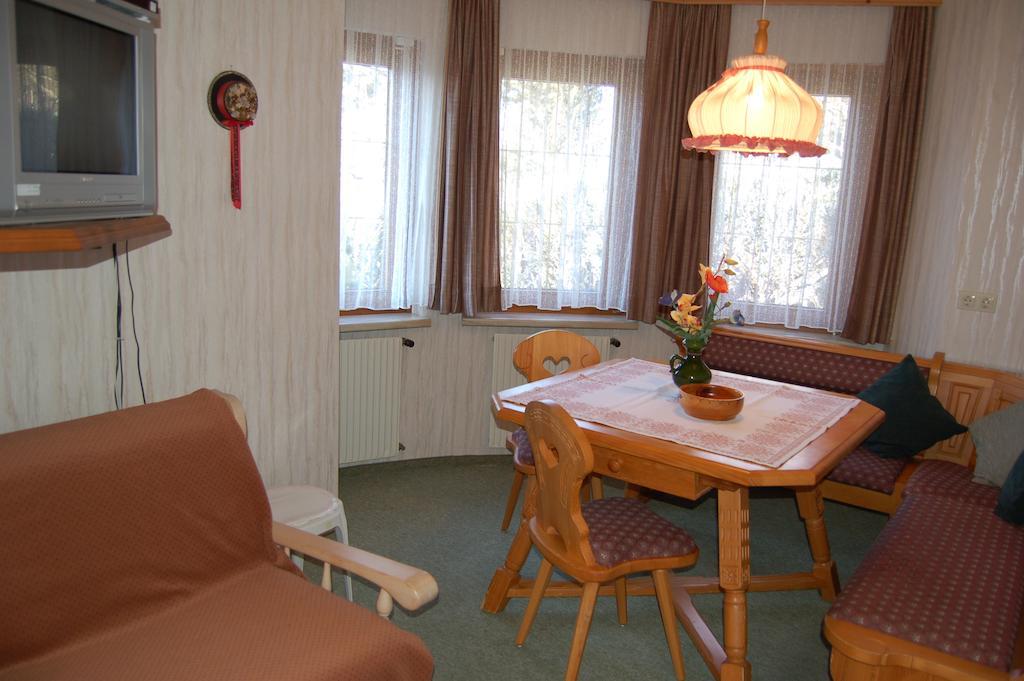 Haus Elfriede Apartment Millstatt Phòng bức ảnh